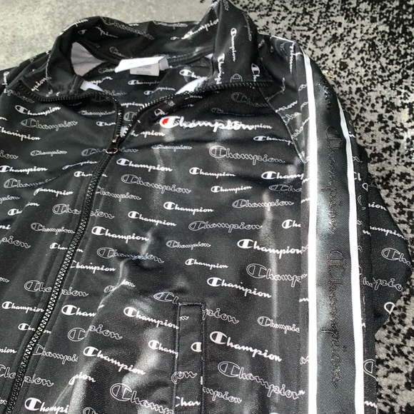 Black champion pattern zip up - Picture 2 of 3